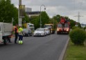 Schwerer Bus Unfall Koeln Porz Gremberghoven Neuenhofstr P442